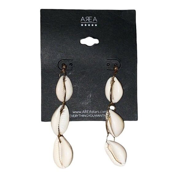 Area Stars Gold Tone Shell Dangle Drop Earrings New - Picture 1 of 2